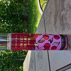 PISTACHIO & CHERRY sweet heart cherry fine fragrance mist BATH AND BODY WORKS